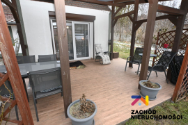 Dom wolnostojący graniczący z lasem- Niedoradz